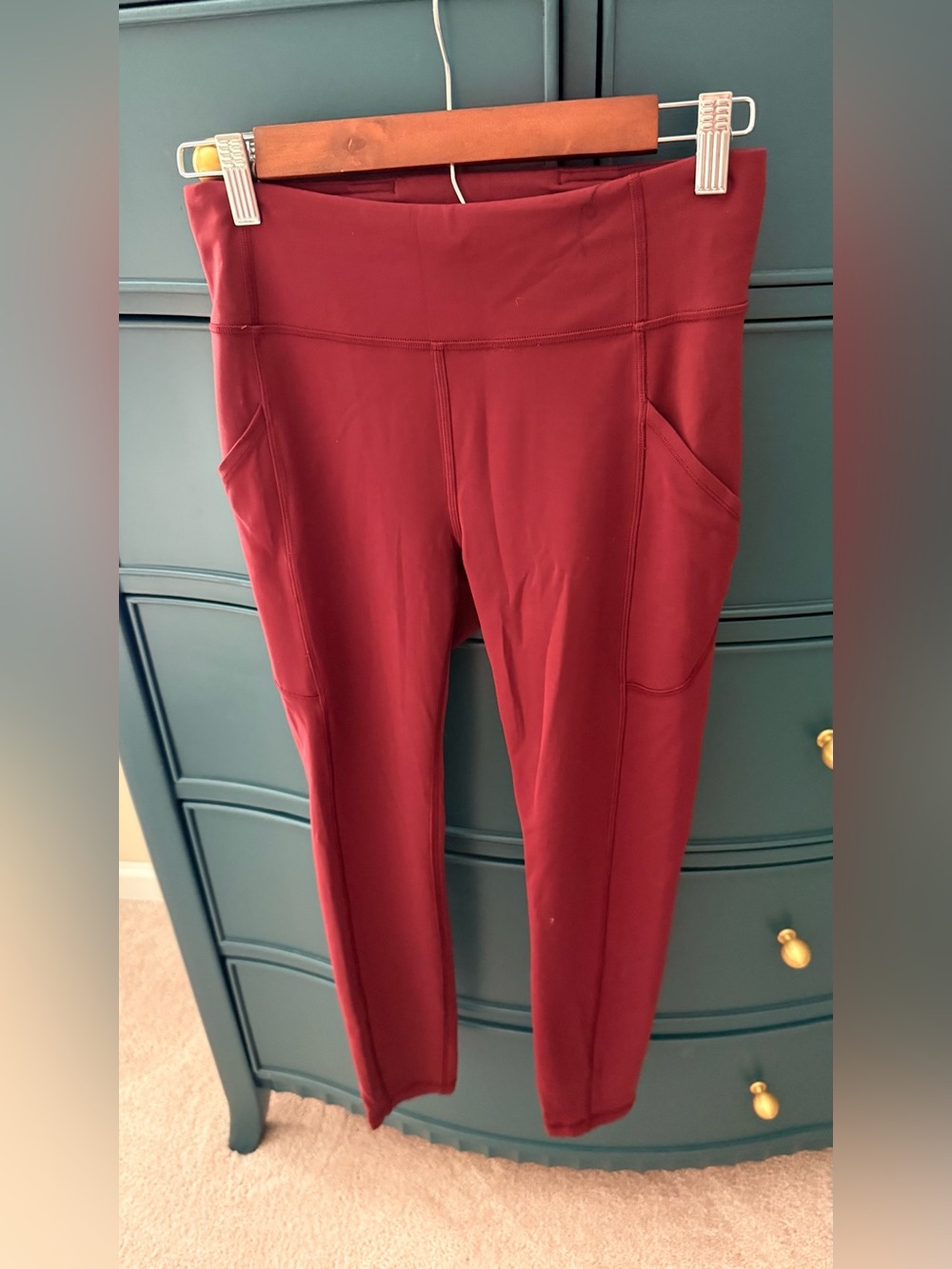 Lululemon size 6 High-Waist Pocket Leggings - Burgundy